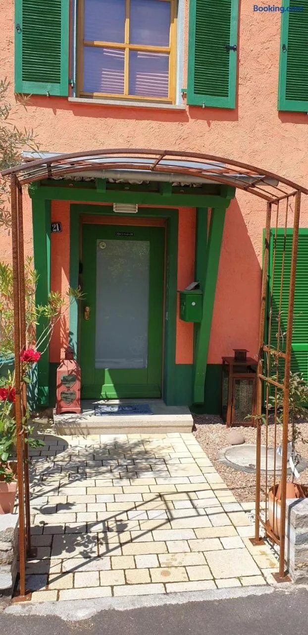 Evis Cottage