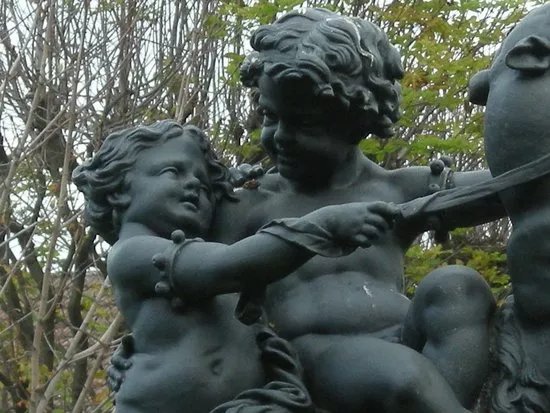 Sculpture Tigre et Enfants
