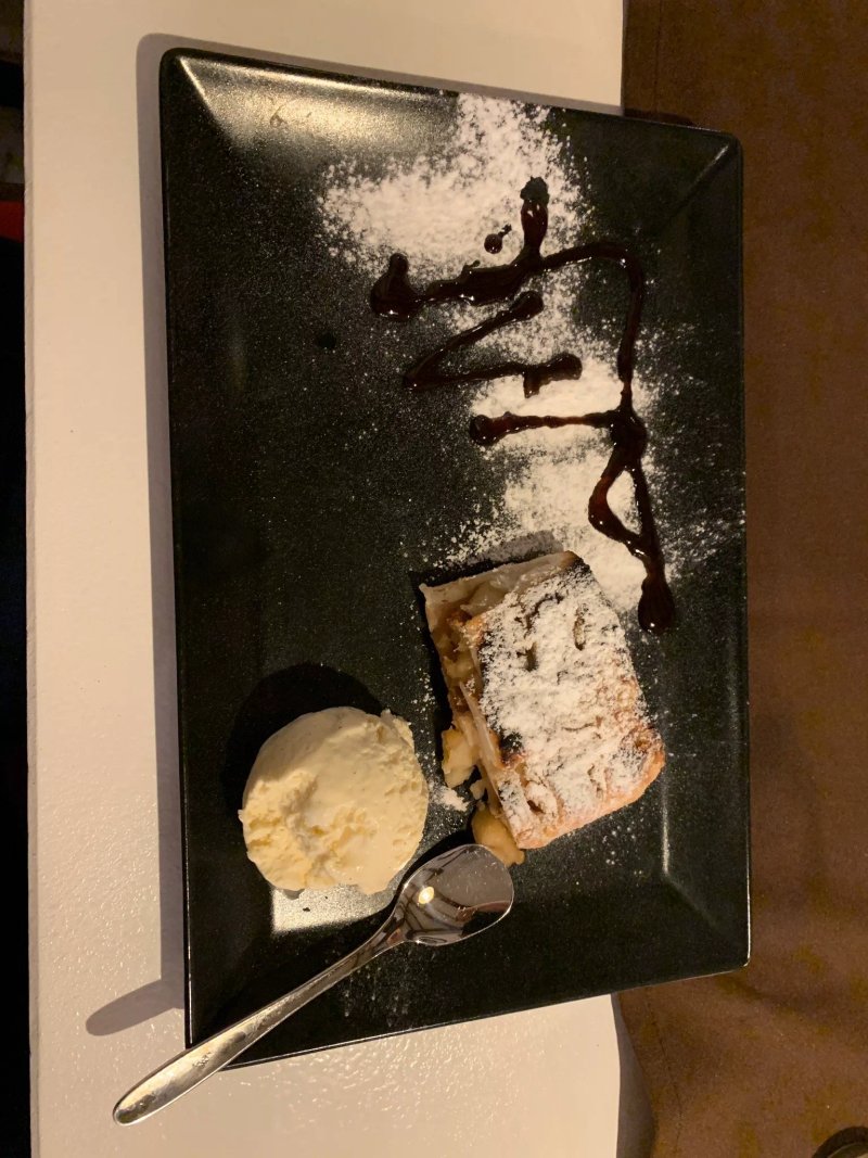Louie Italian Restaurant