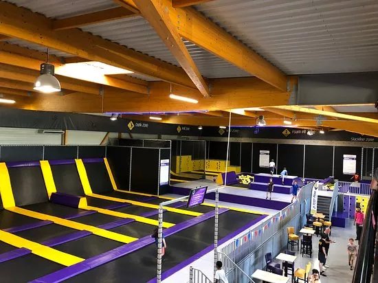 Trampoline Park You Jump! Paris Elancourt