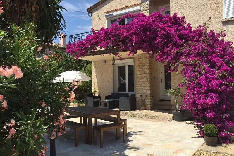 3-room apartment, 55 m², air-conditioned, comfortable, quiet
