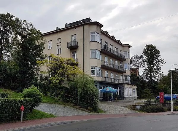 Hotel Rapsodia