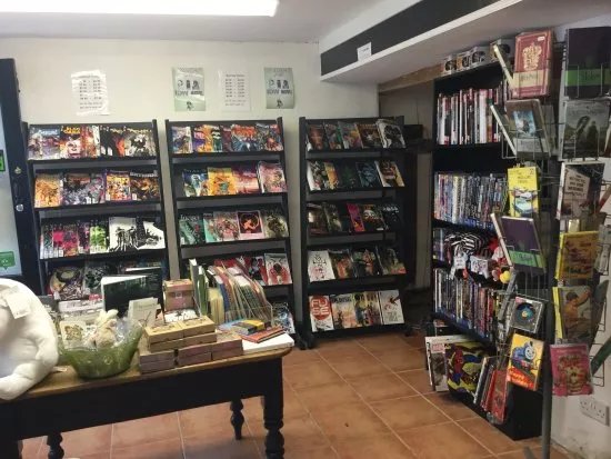 Niche Comics & Bookshop