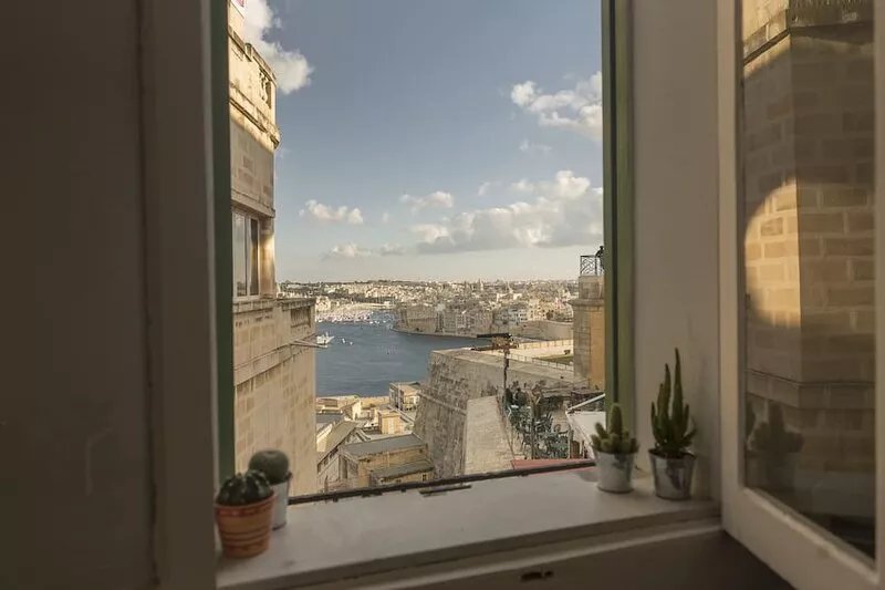 "Lloyd House" - stylish 18th century palazzo in a perfect location of Valletta