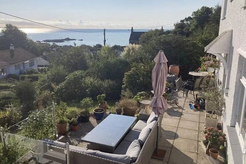 Detached holiday cottage apartment