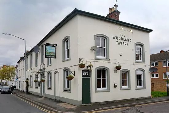Woodland Tavern