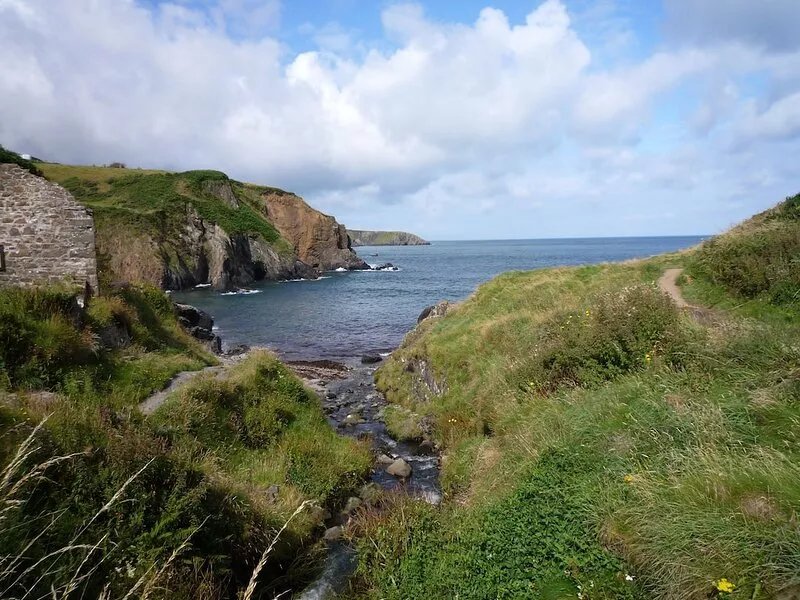 Delightful Cottage With Panoramic Sea Views near St.Davids