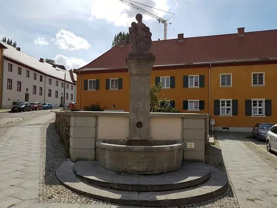 Caritas-Brunnen