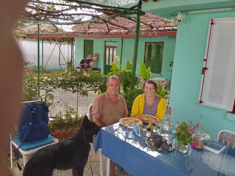 Cafe Platanos
