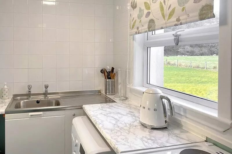 Nestled in the heart of Kilmichael Glen this detached cottage offers the