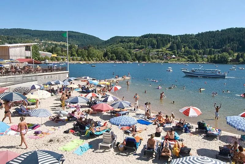 Detached chalet with panoramic view of Lac de Gérardmer, WIFI, Sauna