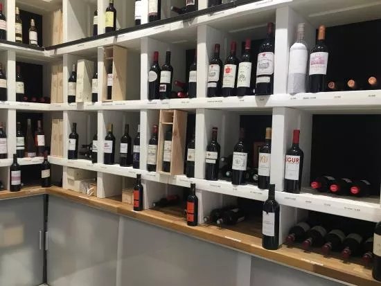 Wine Cellar & Co. Private Wine Tours Bordeaux