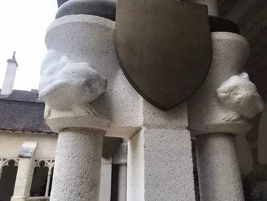 Le Cloitre de la Cathedrale Saint-Vincent