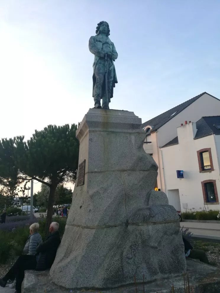 Monument au Général Lazare Hoche
