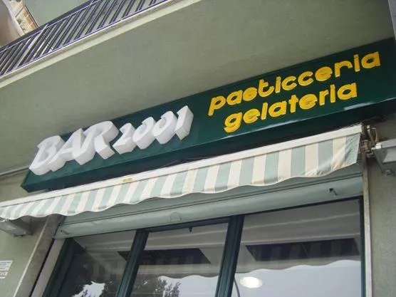 Bar 2001