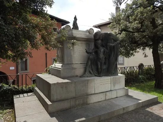 Monumento ai Caduti I Guerra Mondiale 1915 - 1918