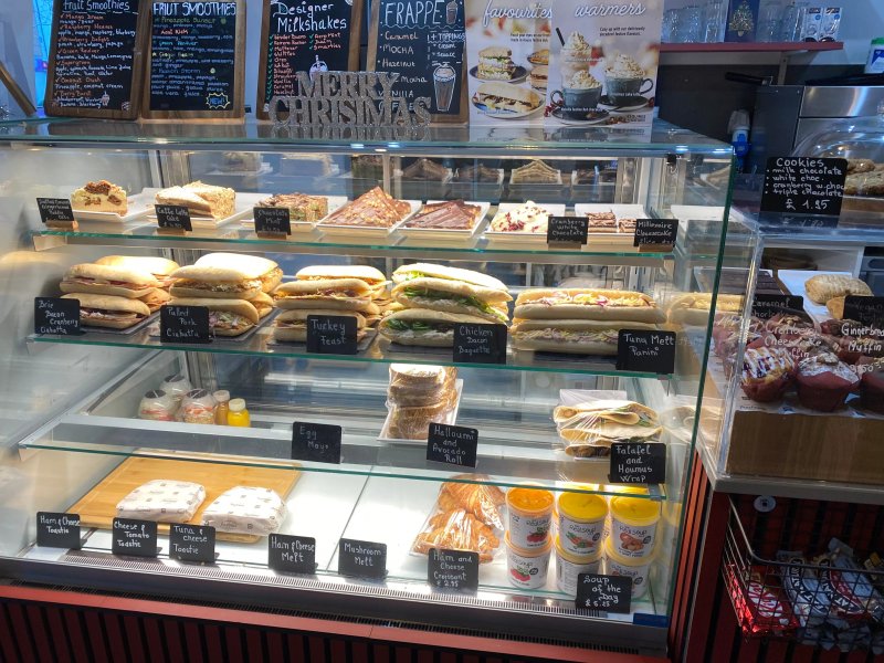 Esquires Coffee Aylesbury Central