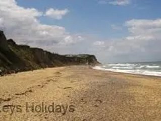 Set within an area of Outstanding Natural Beauty this bungalow is just the