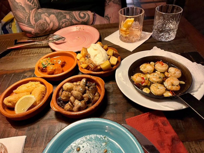 Tio Pepe Tapas&Grill