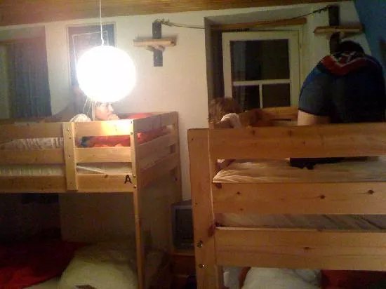 The Lazy Falken Hotel & Backpackers