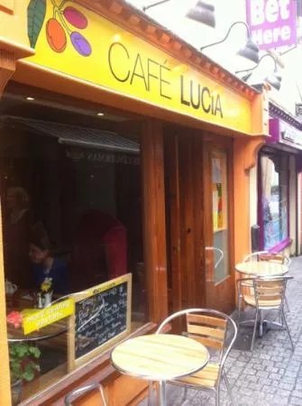 cafe lucia