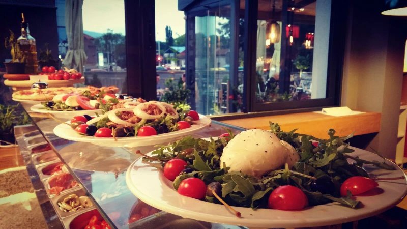 Pizza Bar