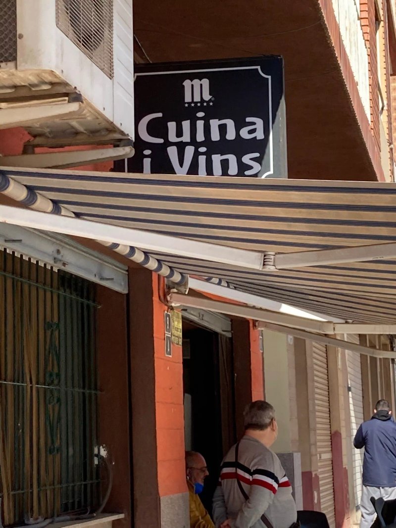 Cuina Y Vins