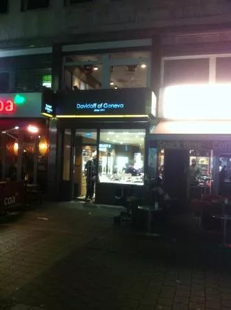 Davidoff Flagship Store