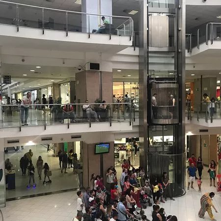 Centro Commerciale Medi