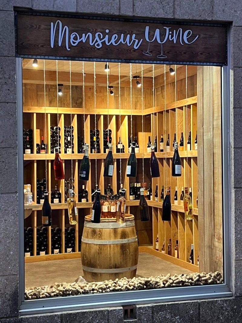 Monsieur Wine