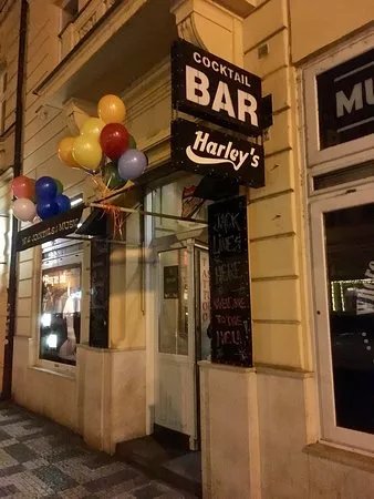 Harley's Bar