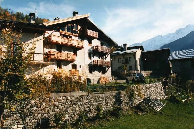 CHALET FARM TANNERIE  sauna fireplace 200m walking to ski lift Peisey-Vallandry