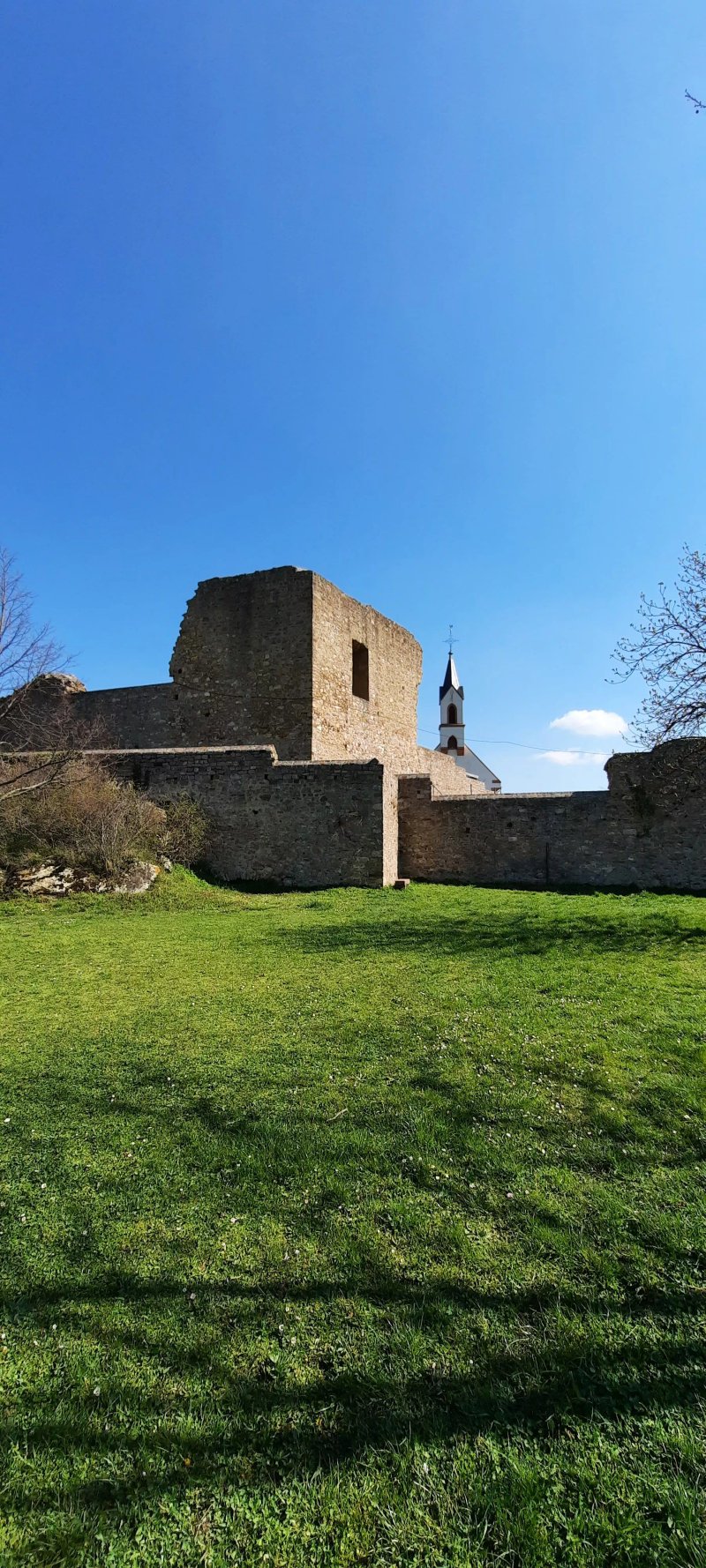 Burg Neu Baumburg