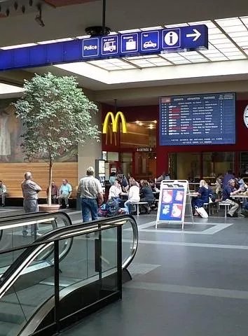 Mcdonald's Restaurant