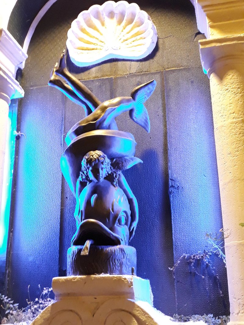 Fontana della Sirena