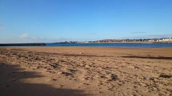 Elie Beach