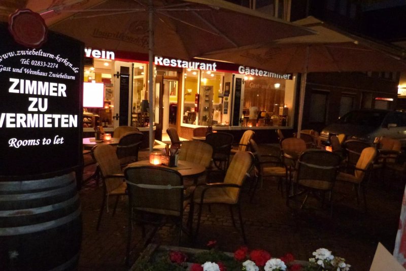 Gast-und Weinhaus Zwiebelturm