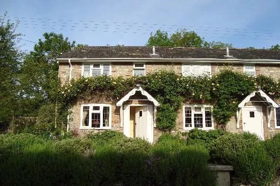 Field Farmhouse