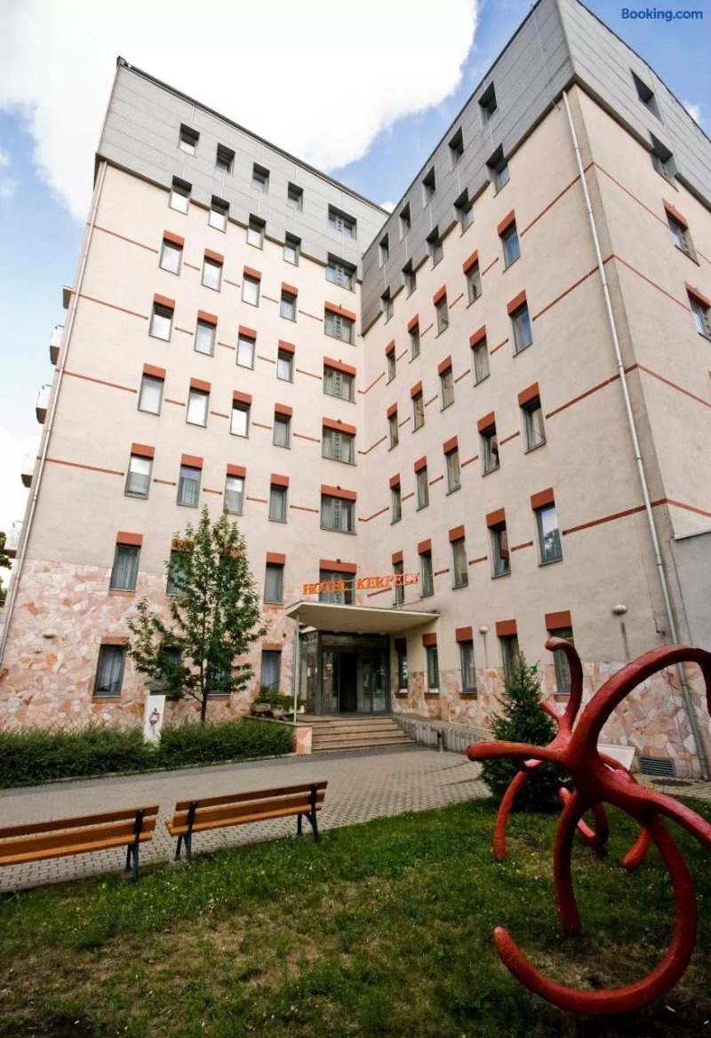Hotel Kerpely Dunaujvaros