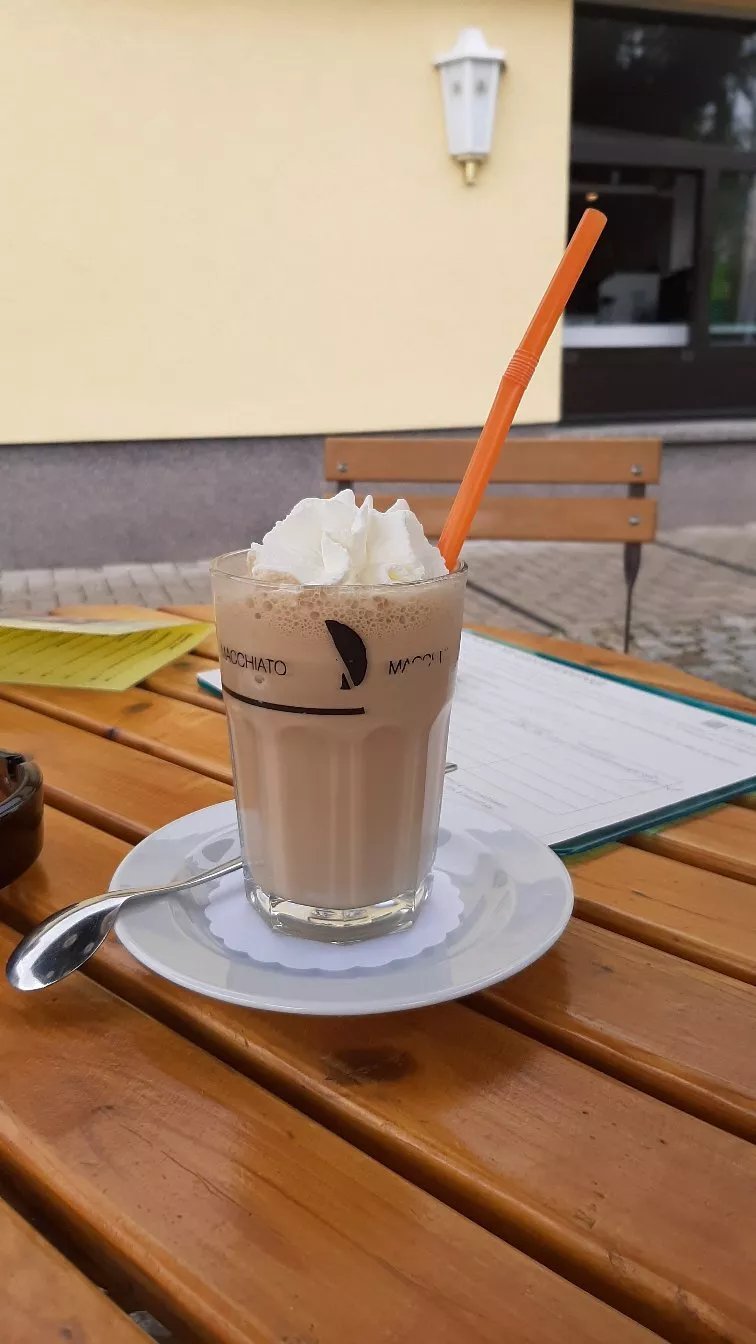 Cafe Und Restaurant Zum Erbsbrunnen