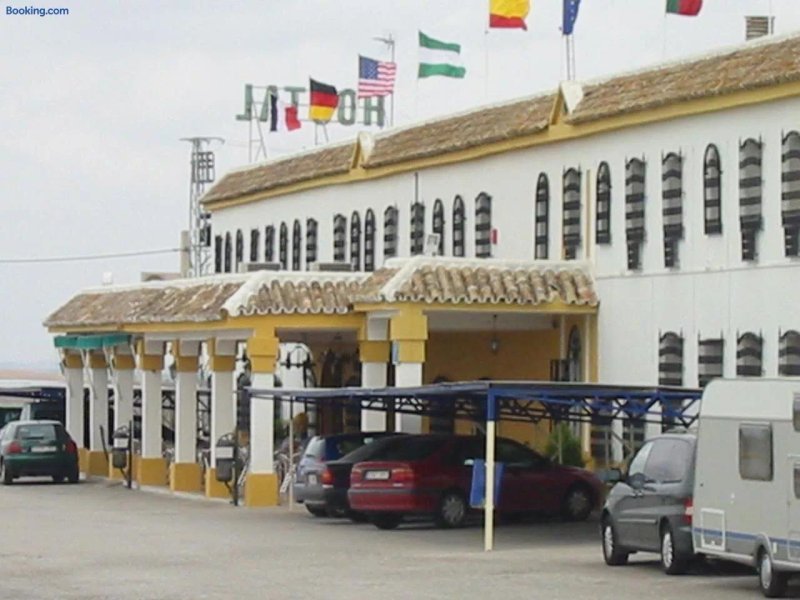 Hostal Restaurante Asador El Paisano