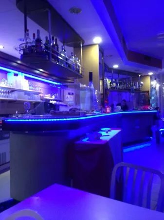 Fashion Cafe