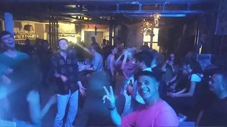 Cuervo Art - Bar