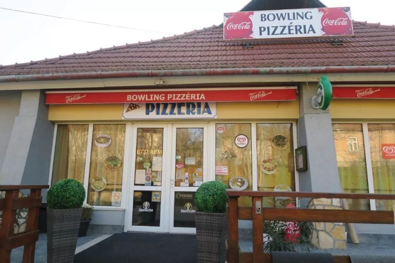 Bowling Pizzeria Bank