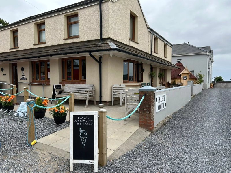 Traeth Coffee