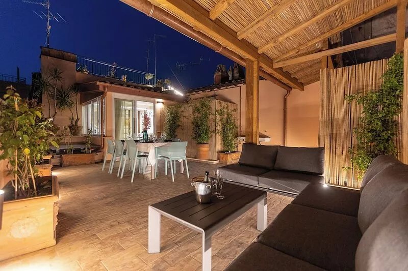 Penthouse above Trevi Fountain and Panoramic Terrace
