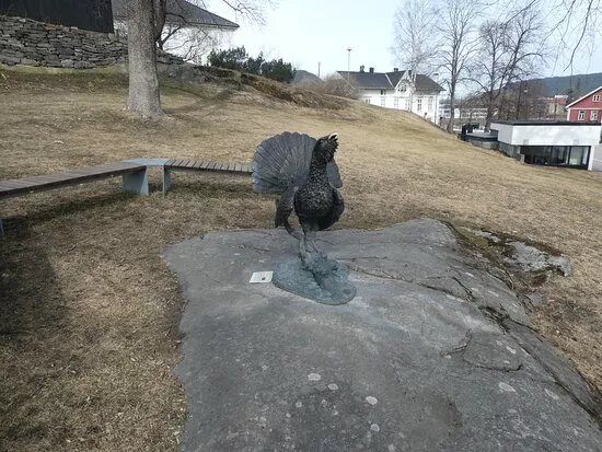 Statuen ''urtiur''