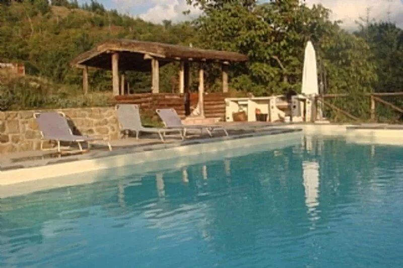 Tuscan Villa with Private Pool and stunning views sleeping up to 8 people