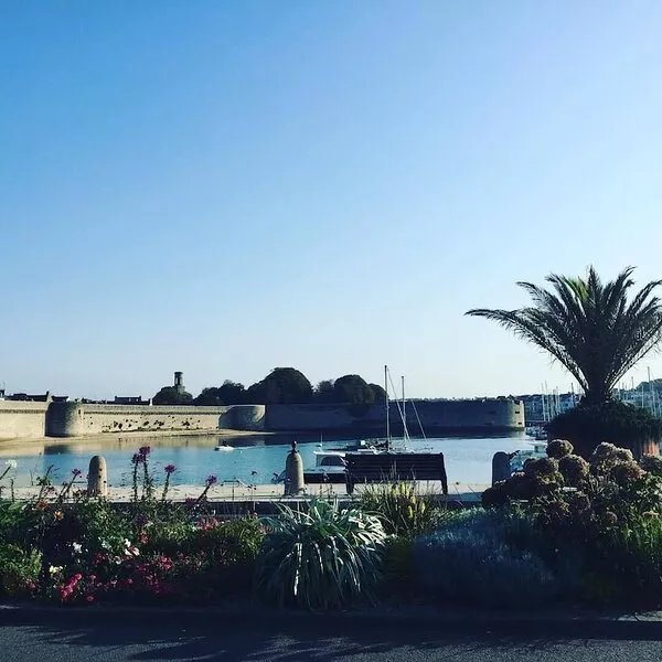 Maison Néo-bretonne Rénovée Avec vue mer à 150 m de la Plage des Sables Blancs
