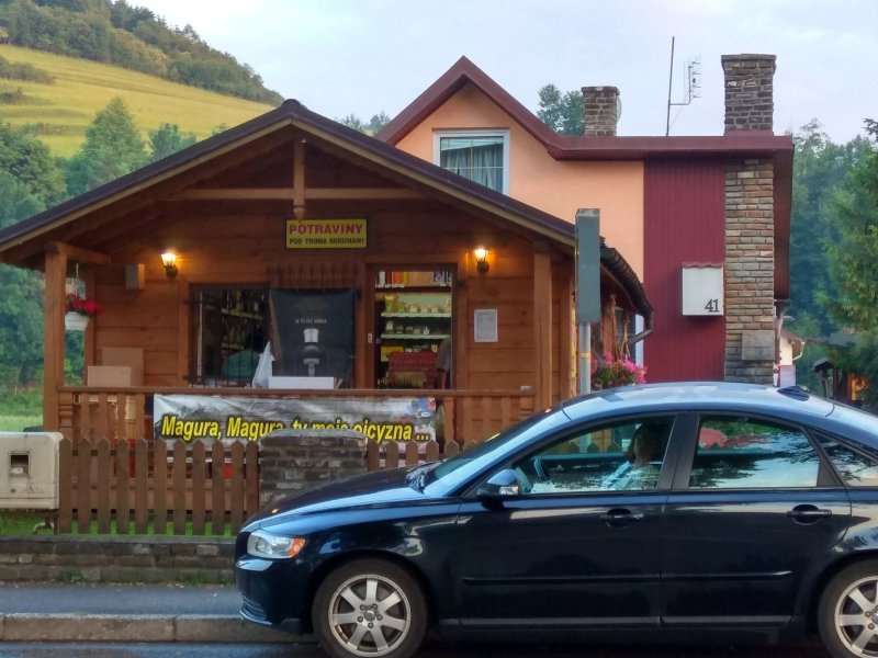 Penzion Pod Troma Korunami